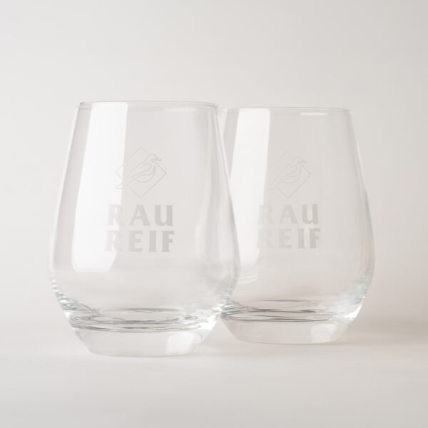Hier sieht man 2 Raureif Gläser
